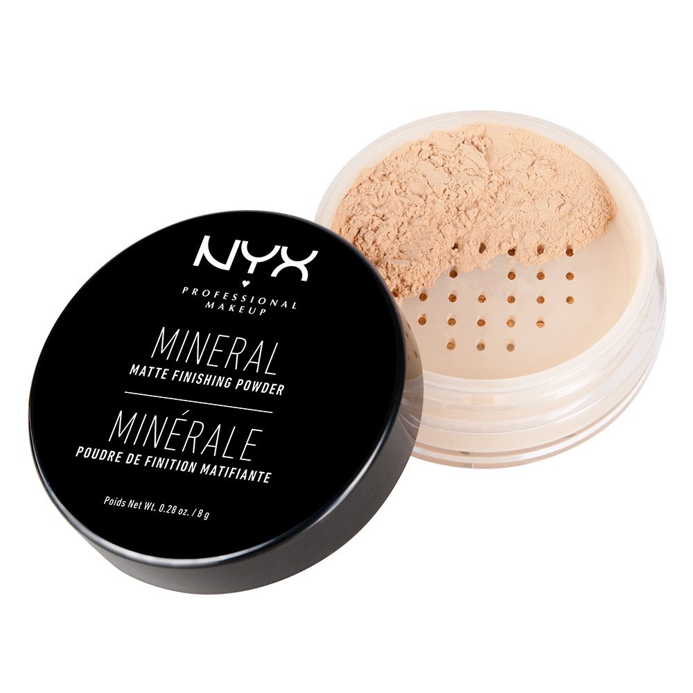 NYX PROF. MAKEUP Mineral Finishing Powder Light/Medium